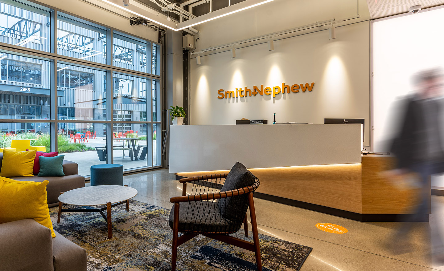 Smith&Nephew Office Sign